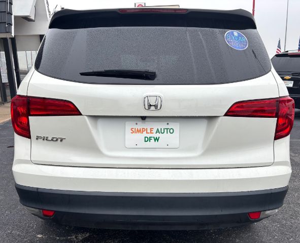 2018 Honda Pilot LX 2WD