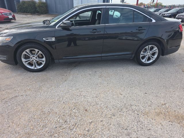 2014 Ford Taurus SEL FWD