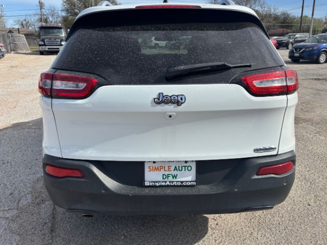 2016 Jeep Cherokee Latitude FWD
