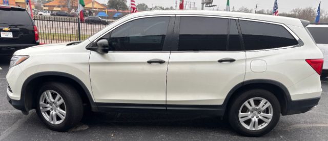 2018 Honda Pilot LX 2WD