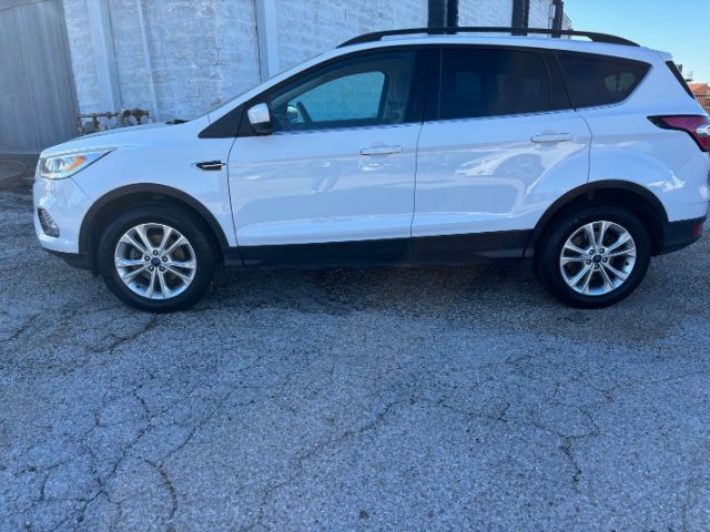 2017 Ford Escape SE FWD