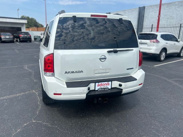 2015 Nissan Armada SV 2WD