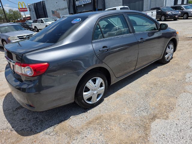 2013 Toyota Corolla L 4-Speed AT