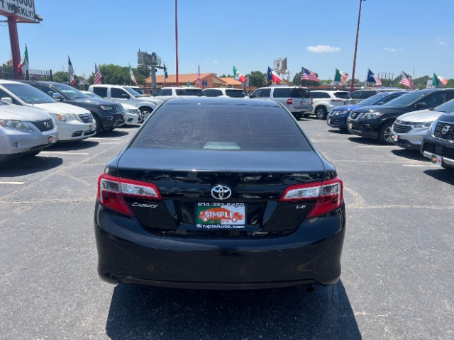 2014 Toyota Camry SE