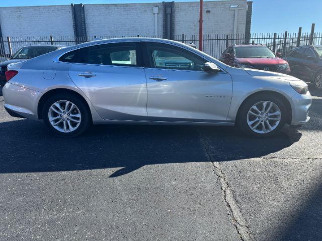 2017 Chevrolet Malibu 1LT
