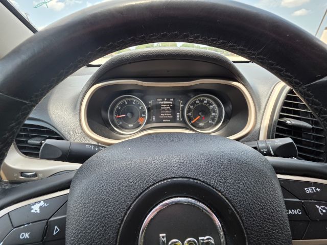 2015 Jeep Cherokee Latitude FWD