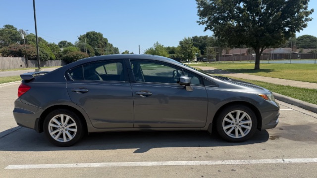 2012 Honda Civic EX-L Sedan 5-Speed AT