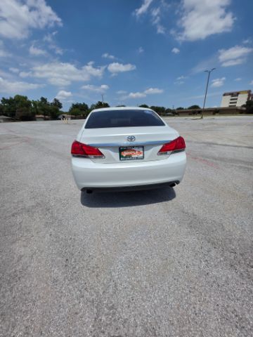 2011 Toyota Avalon Base