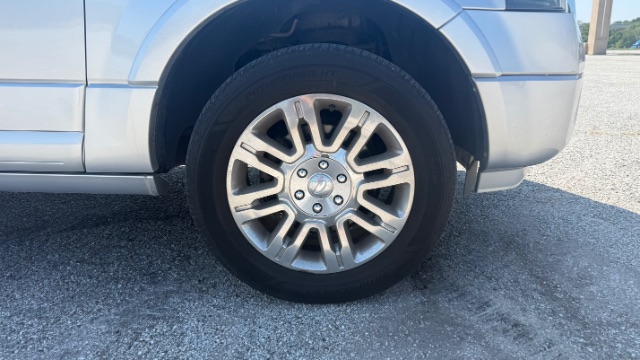 2012 Ford Expedition EL Limited 2WD