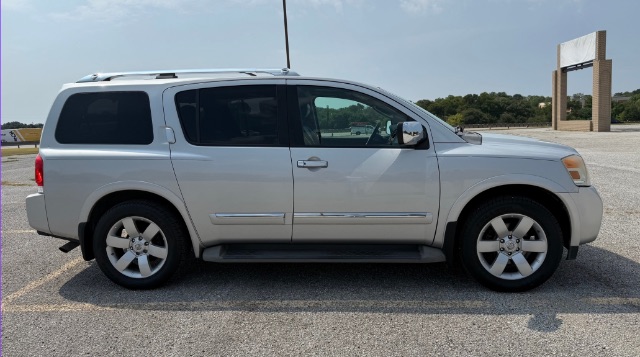 2012 Nissan Armada n/a