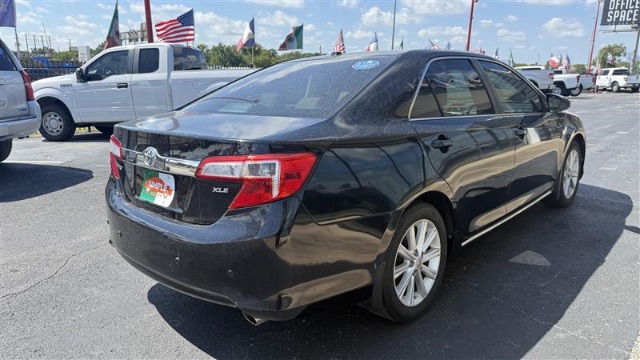 2014 Toyota Camry XLE V6