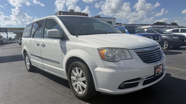 2012 Chrysler Town & Country Touring