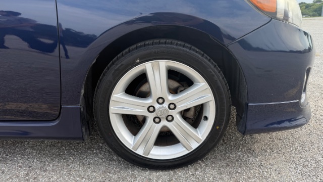 2013 Toyota Corolla S 5-Speed MT
