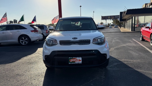 2017 Kia Soul Base 6A