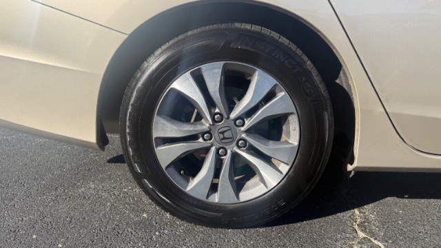 2013 Honda Accord LX Sedan CVT