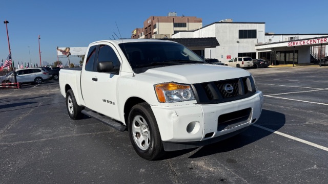 2013 Nissan Titan S King Cab 2WD