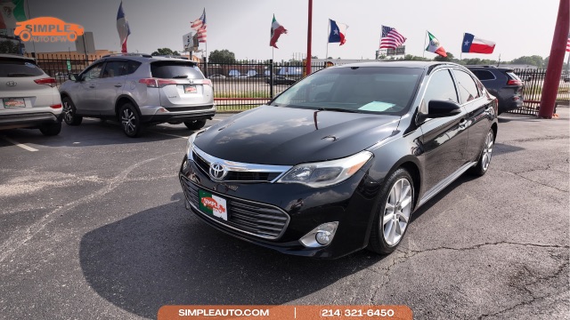 2013 Toyota Avalon XLE Touring's photo